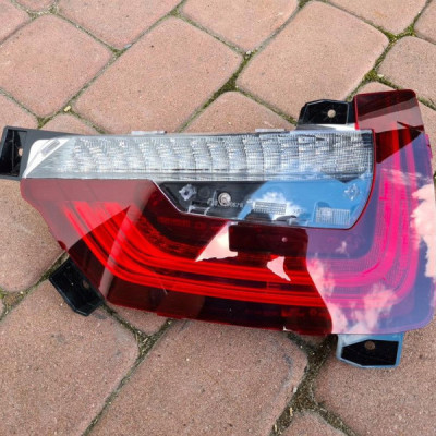 Lampa tył tylna prawa BMW i3 7389606 7389606-04