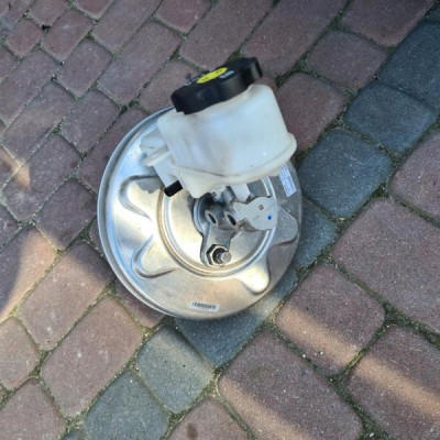 Serwo hamulcowe EUROPA Opel Insignia B 84034182