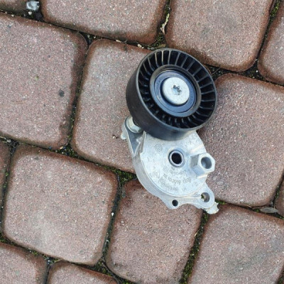 Rolka napinacz paska Opel Astra K V 1.2T 55504513