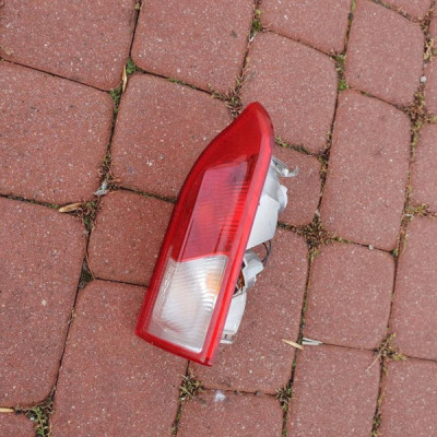 Lampa wsteczna kombi Opel Insignia 13226854