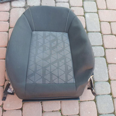 Siedzisko oparcie poszycie fotela Opel Astra K 5