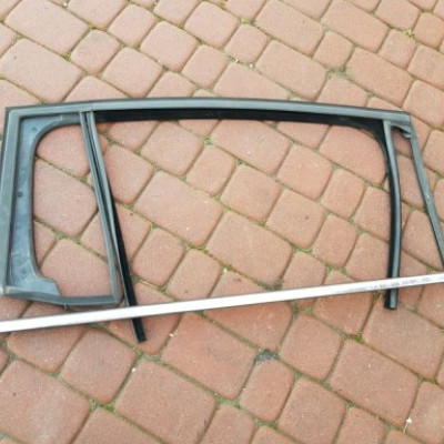 Zgarniacz chrom listwa drzwi tył OPEL Zafira C