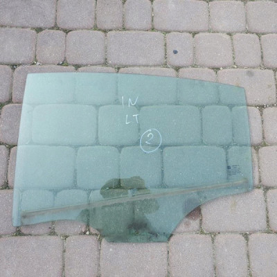 Szyba tył tylna jasna HB sedan Opel Insignia 2012r