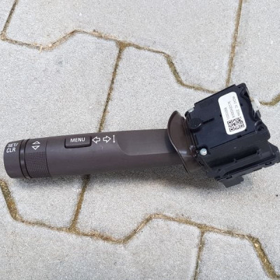 PRZEŁĄCZNIK ŚWIATEŁ WYCIERACZEK INSIGNIA 13303269