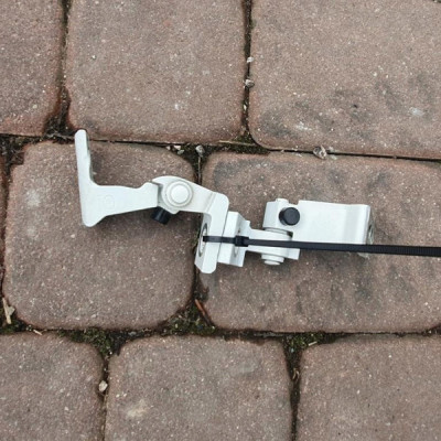 Zawias zawiasy drzwi przód LC9A PDC VW Jetta 5C6