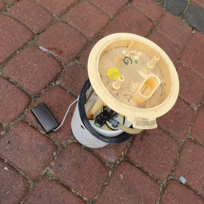 Pompka paliwa DIESEL VW Jetta 5C6 1K0919050AD