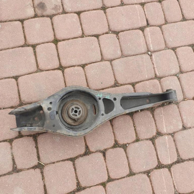 Wahacz tył tylny prawy VW Jetta 5C6