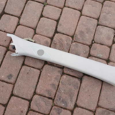 Obudowa osłona słupka VW Jetta 5C6 5C6867234N