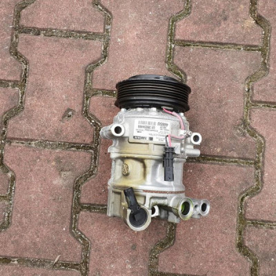 Sprężarka klimatyzacji Opel Astra K V 39034465