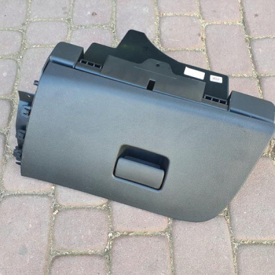 Schowek deski pasazera Opel Astra K V 39203527