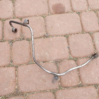 Rura przewód turbiny oleju 2.0DCI VIVARO TRAFIC