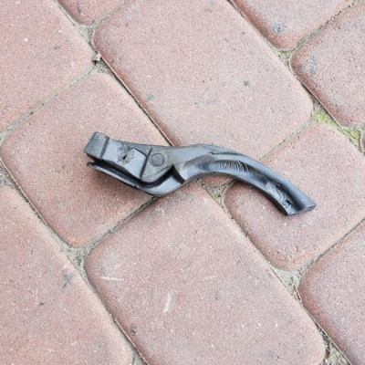 Styropian absorber błotnika Astra J 13442011