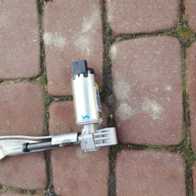 Silniczek regulacji fotela OPEL INSIGNIA 835702510