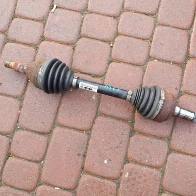 Półoś półośka przegub Opel Astra J IV 13250869 CU