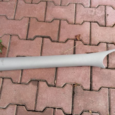 Obudowa osłona słupka przód Zafira C TOURER