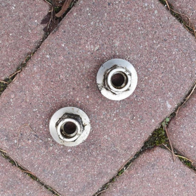 Korki wkrętki automat chłodnicy Opel Insignia