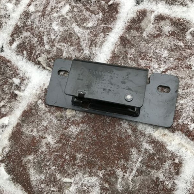 Zamek zamykanie klapy Vivaro Trafic III 3 2016r 8200006253 91166044