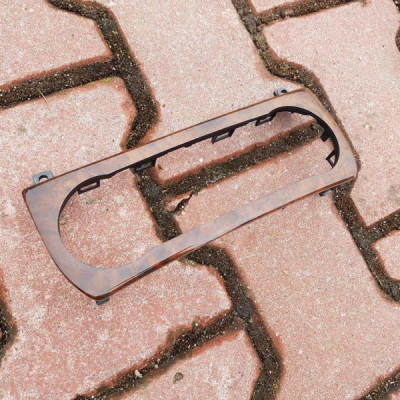 Obudowa panelu Mercedes CLS W218 A2186801407