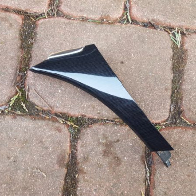 Listwa wewnętrzna LIFT Opel Insignia 22865319