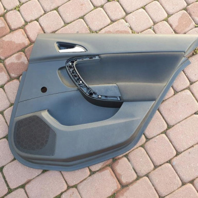 Boczek tył tylny welur europa igła OPEL INSIGNIA