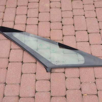 Szyba przód przednia prawa Opel Zafira C 2018r