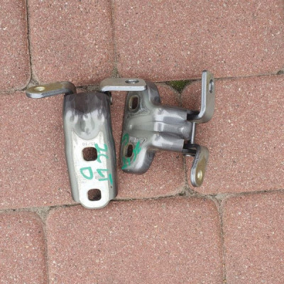 Zawiasy drzwi lewy tył komplet Opel Zafira C