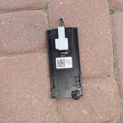 Czujnik zajęcia fotela Opel Astra K V 39126102