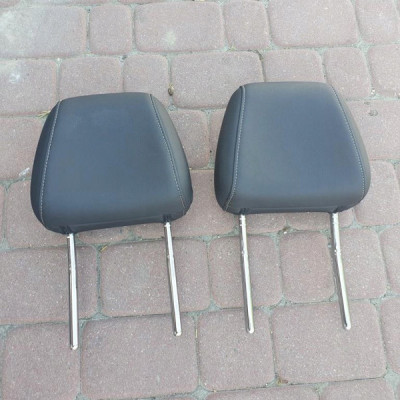 Zagłówek fotela pasażera skóra Opel Astra K 5