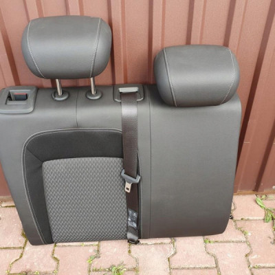 Kanapa siedzisko oparcie tył Opel Astra K V 5