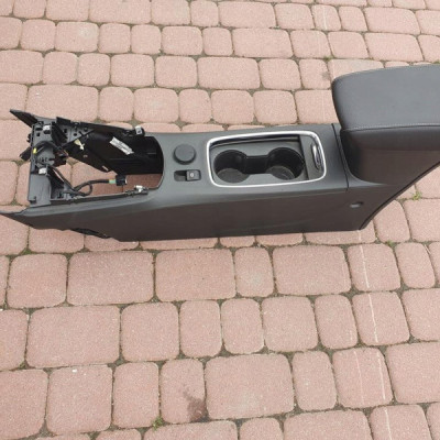 Tunel europa podgrzewane fotele Astra K V