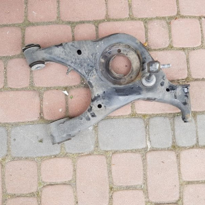 Wahacz tył tylny 4x4 LIFT zwrotnica Opel Insignia