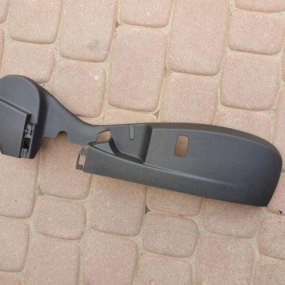 Obudowa plastik fotela Opel Insignia 13325195