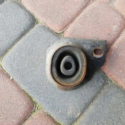 Wieszak uchwyt wydechu OPC Opel Astra J 13271296