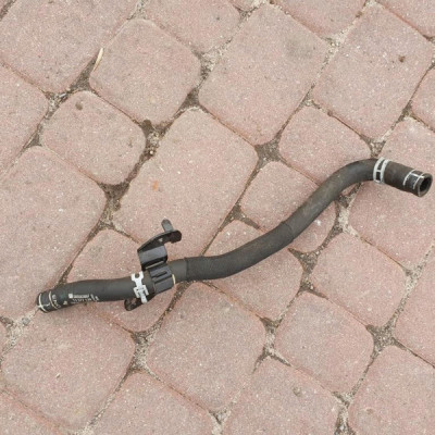 Przewód wąż rura wody Opel Astra K V 13377130