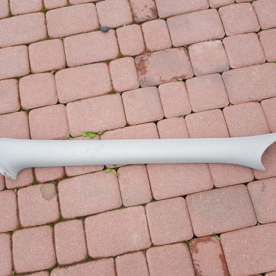 Obudowa osłona słupka przód przednia Opel Zafira C