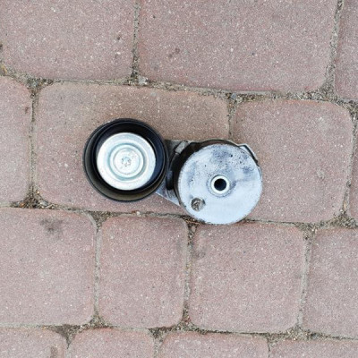 Napinacz paska 2.0T 250KM Opel Insignia 12627119