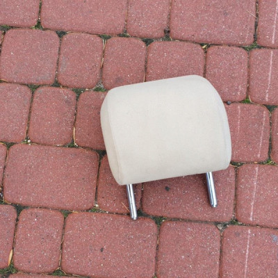 Zagłówek welurowy fotela jasny Opel Insignia