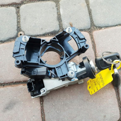 Kluczyk stacyjka Opel Astra K V 39053439