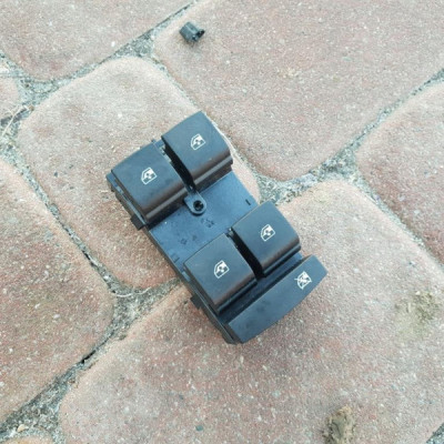 Przełącznik panel szyb Opel Astra K V 13408460