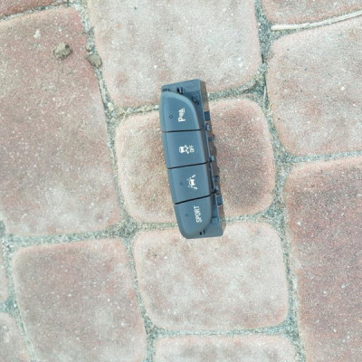 Przełącznik włącznik ESP Opel Astra K V 13479841