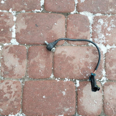 Czujnik stukowy 2.0T Opel Insignia 12614342