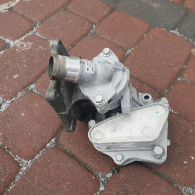 Chłodniczka oleju Opel Astra K V 12640136