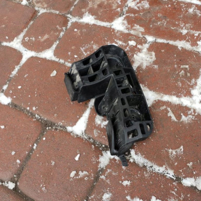 Ślizg tył tylny lewy HB Opel Astra K V