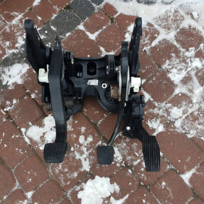 Pedały Europa KPL Opel Astra K V 39094152