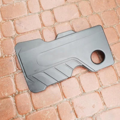 Osłona pokrywa silnika Astra K V 55498658