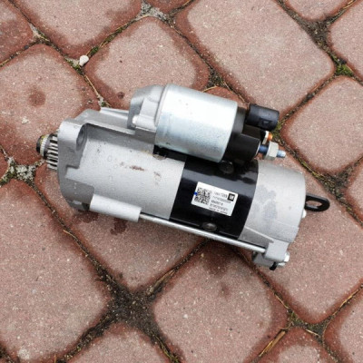 Rozrusznik 1.4T Opel Astra K V 12681389