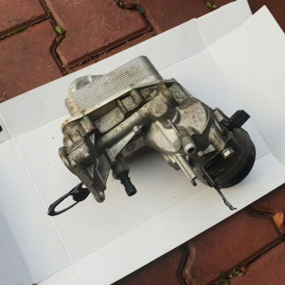 Chłodniczka oleju 1.7CDTI Opel Astra J IV 55577343