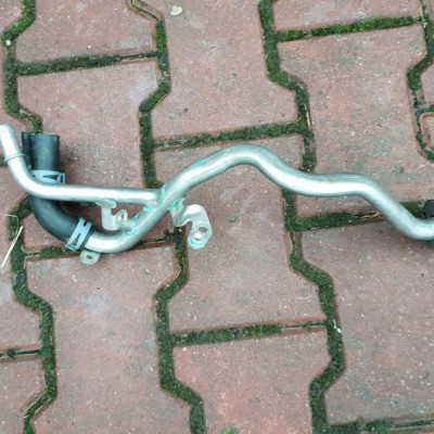 Rura przewód wąż wody 1.6CDTI Opel Insignia B