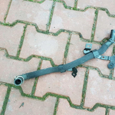 Rura przewód wąż wody Opel Insignia B 39112942