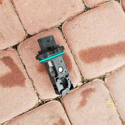 Przepływomierz Opel Astra K V 13432261